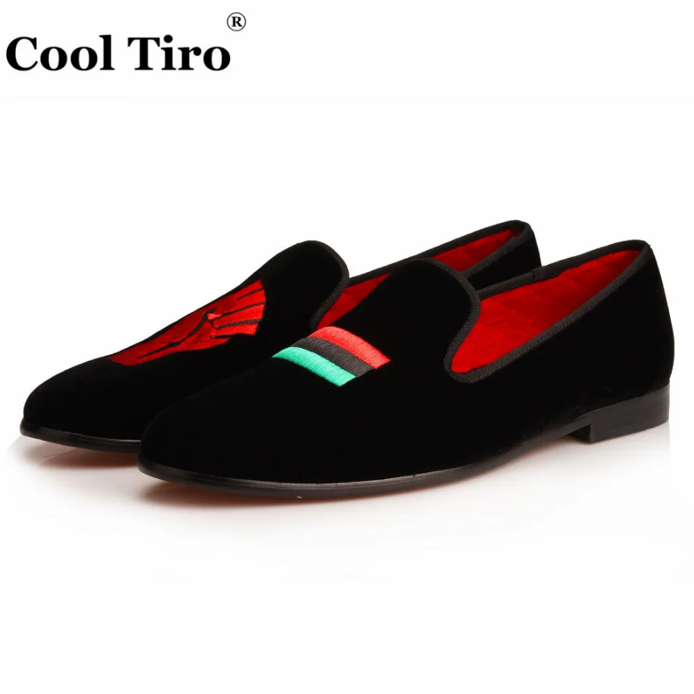 black VELVET SLIPPERS WITH EMBROIDERY (2)