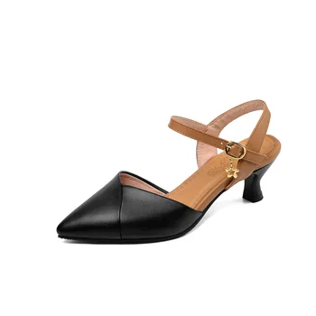 

2019 spring and summer new small fresh with pointed size 32-43 Baotou sandals