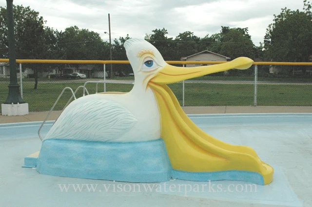 Pelicano slide vison waterparks (4)