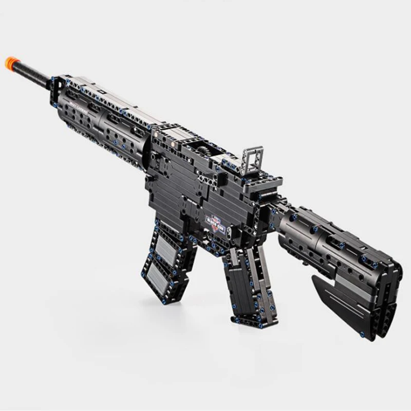 

Toy Weapon Airsoft Air Pistols And MP5 M4A1 Submachine Gun Toy 621 pcs Building Block Brick Kids Outdoor Game CS Cosplay Model