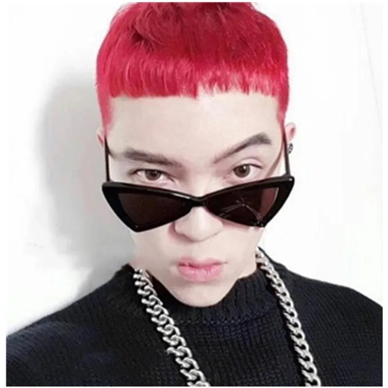 Vintage Triangle Sunglasses Women Cat Eye Red Sun Glasses Female Retro Butterfly Cat Eyeglasses Ladies Brand Designer