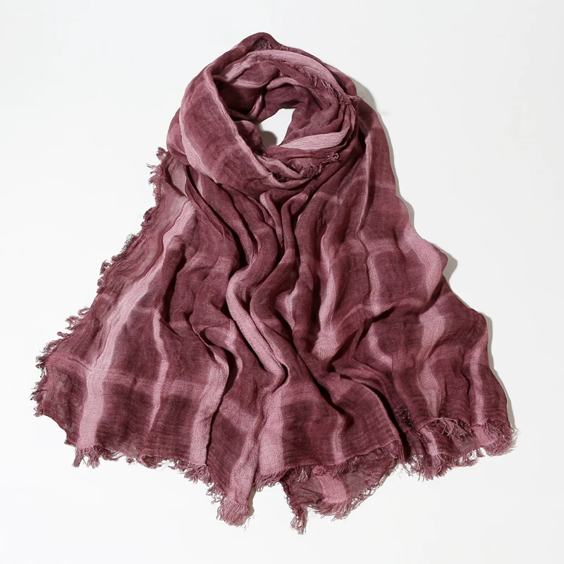 

[DIFANNI]Autumn Winter Scarf Women Batik Scarf Soft Cotton Shawl Foulard Warm Infinity Crinkle Scarf Plaid Solid Short Tassel
