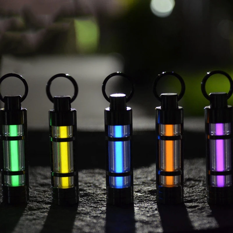 Titanium Alloy Xenon Lamp Outdoor Survival Distress Light Fluorescent Tube Keychain Lifesaving Emergency Light 25 Years