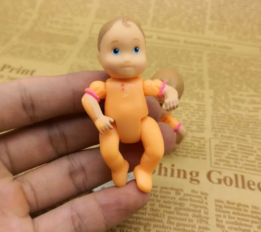 

pvc figure little baby cake ornament 2pcs/set