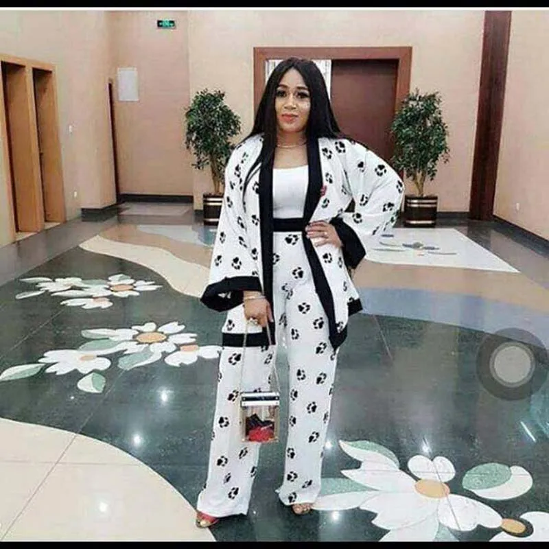 

Casual Two Piece Set Women 2019 Spring Loose Dog Paw Printed Long Crop Top&Wide Leg Pants Suit Tracksuit Robe Bazin Plus Size