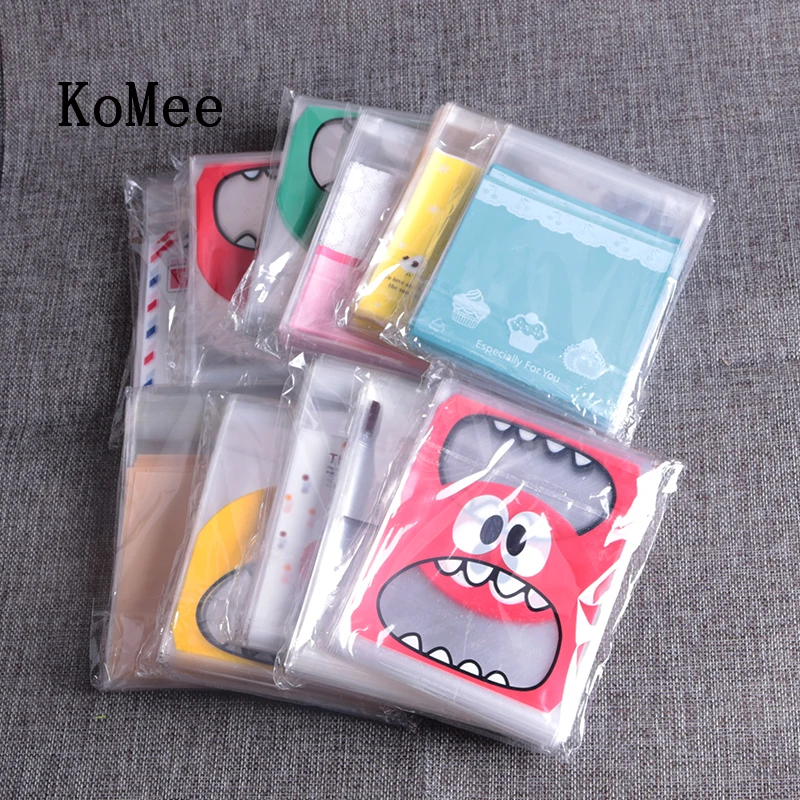 

7x7+3cm 100pcs Plastic Transparent Cellophane Jewelry Candy Cookie Bag Self Adhesive Pouch Wedding Gift Necklace packing bags
