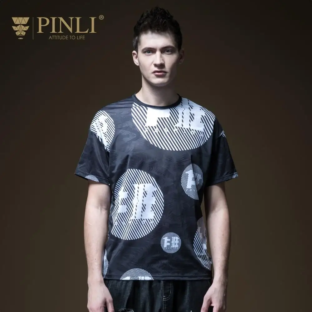 Pinli Мужская футболка с коротким рукавом круглым вырезом и принтом в горошек лето