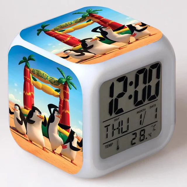 America MovieThe Penguins of Madagascar Alarm Clock Led Light 7 Color