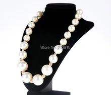 Haut de gamme femmes nouveau ensemble tarière perles collier et main boule collier à la mode chandail chaîne collier pour 2020 nouvelle variété de haute qualité