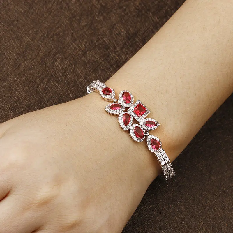 

2017 Charm Bracelet Red Stone AAA Cubic Zircon European Fashion Bracelets For Women Pulseras Mujer AB052