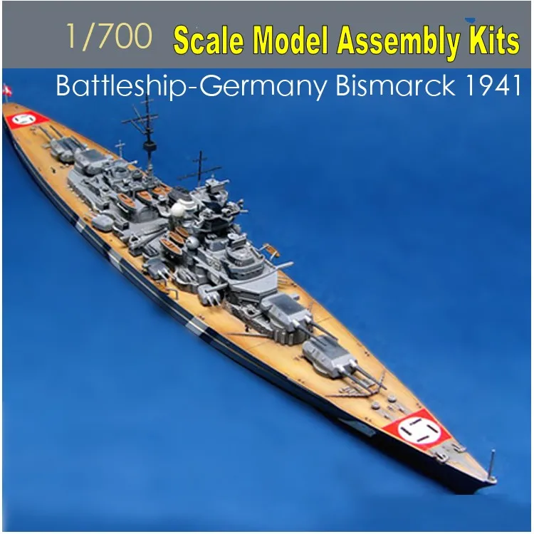 Немецкий линкор Bismarck в масштабе 1:700 набор сборных моделей 1941 известная модель