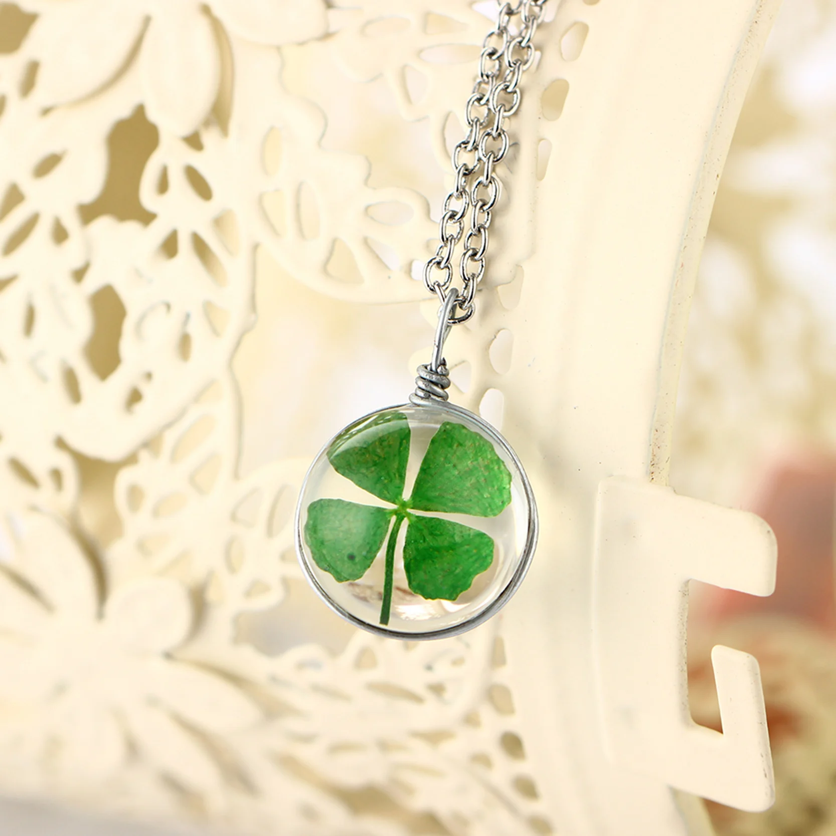 4 Style Silver Plated Vintage Lucky Clover Jewelry with Round Glass