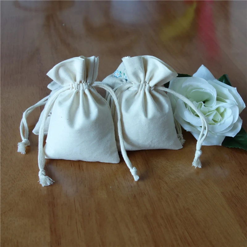 

White Cotton Gift Bag 8x10cmReusable Thick Drawstring Bags for Christmas Wedding Party Candy Jewelry Makeup Packaging Pouch