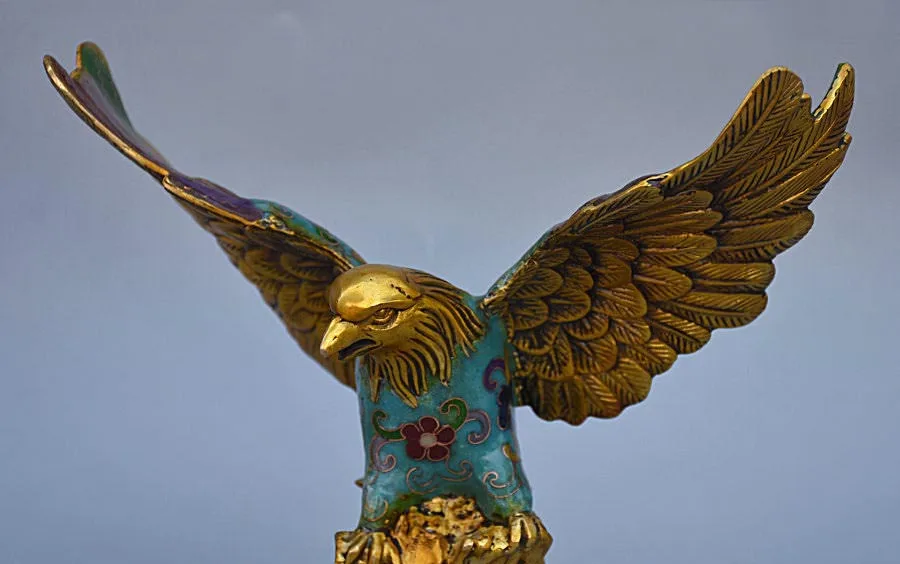 

Chinese Folk FengShui Bronze Cloisonne successful Eagle hawk King Adorn Statue