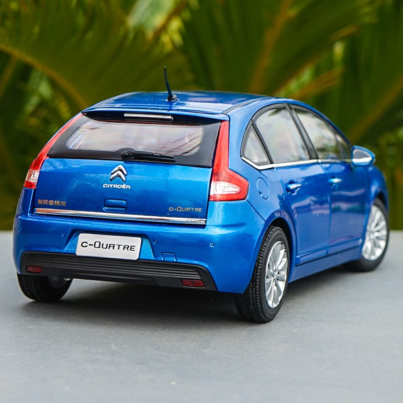 1:18 Citroen C четыре 2012 хэтчбек литая модель автомобиля из сплава игрушка подарок