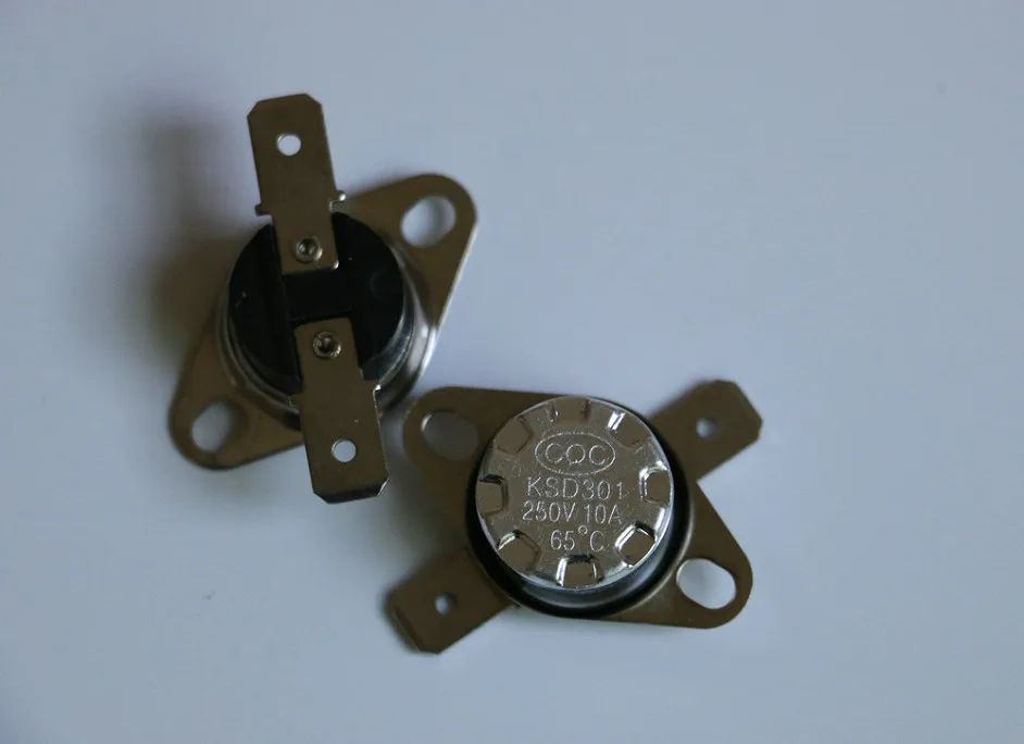 

4pcs Button style KSD301 65C Normally Open 65Degree NO Temperature Controlled Switch Thermostat 250V 10A Flat foot movable ring