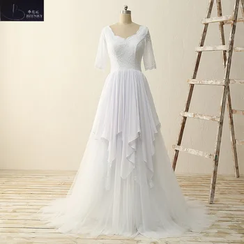 

New Arrivals White Boho Wedding Dress Lace Chiffon Tulle Tiered Beach Wedding Dress