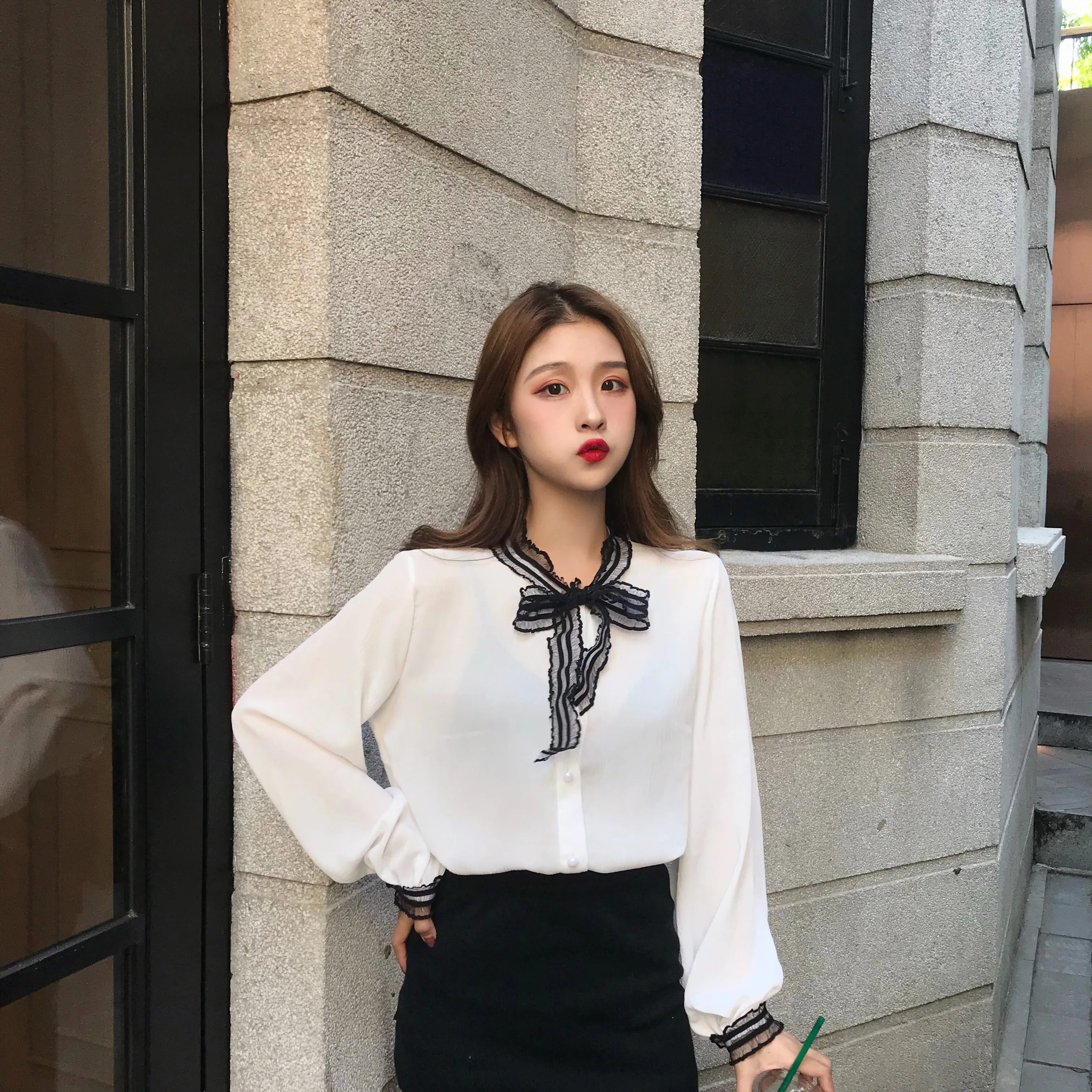 Chiffon para Mulheres Camisas Femininas Primavera Moda Arco Longo Lanterna Manga Elegante Confortável Feminino Lazer Único Breasted Doce Chique 4 manga chiffon das mulheres elegante confortável feminino