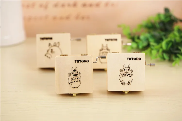 Hayao Miyazaki Totoro деревянная музыкальная шкатулка, 4 штуки/партия для коллекции или подарок на день рождения