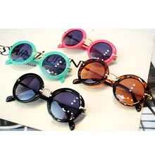 Vintage Cute Kids Sunglasses Child Goggle Round Gafas Baby Children Sport ANTI-UV Sun glasses Girls Boys Oculos De Sol R910-21 Vintage Cute Kids Sunglasses Child Goggle Round Gafas Baby Children Sport ANTI-UV Sun glasses Girls Boys Oculos De Sol R910-21