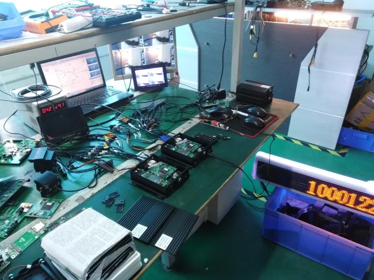 AHD жесткий диск Автомобильный видеорегистратор 1080 P хост мониторинга RJ45 сетевой интерфейс мобильный компьютер удаленный мониторинг видео