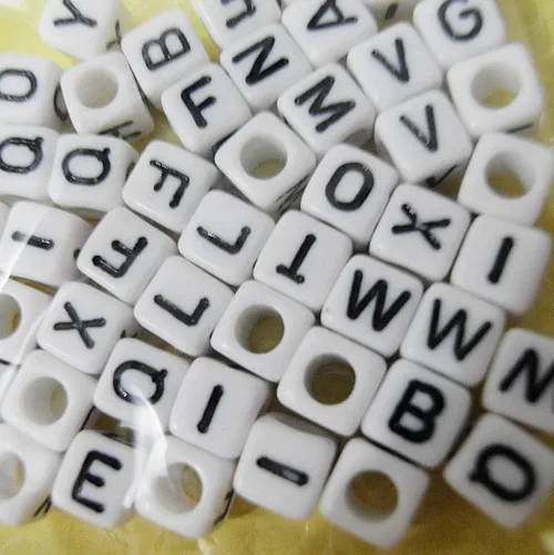 10mm letter bead