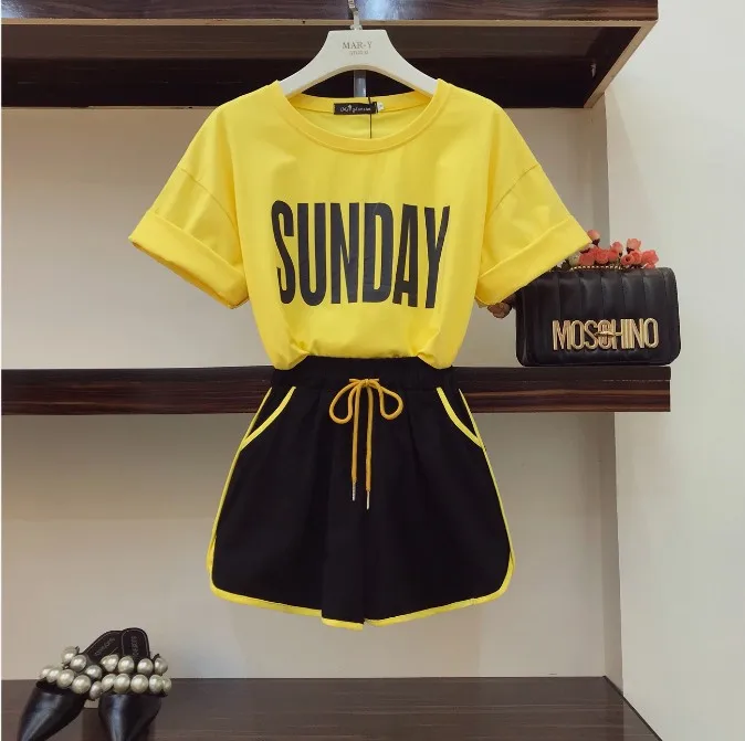 

2019 New Fashion Summer Women's Casual Letters T-shirt + Shorts Two Peice Girls Students All-match Simple Sport Shorts Set