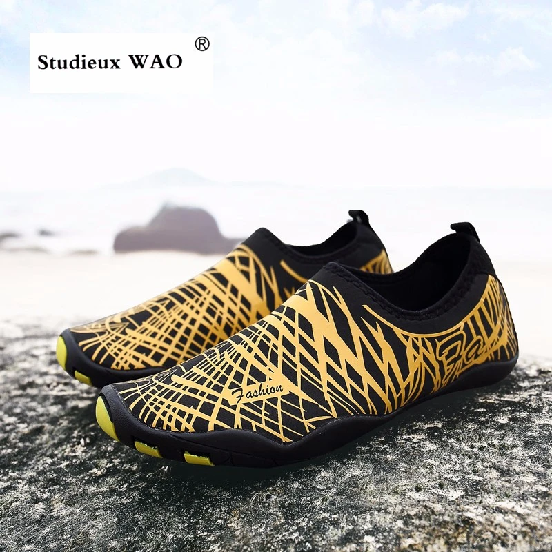 

Beach Water Sports Shoes Swiming Diving Men Big Size Sneakers Summer Surfing Footwear Kids Women Barefoot Seaside Aqua Shoes Hot