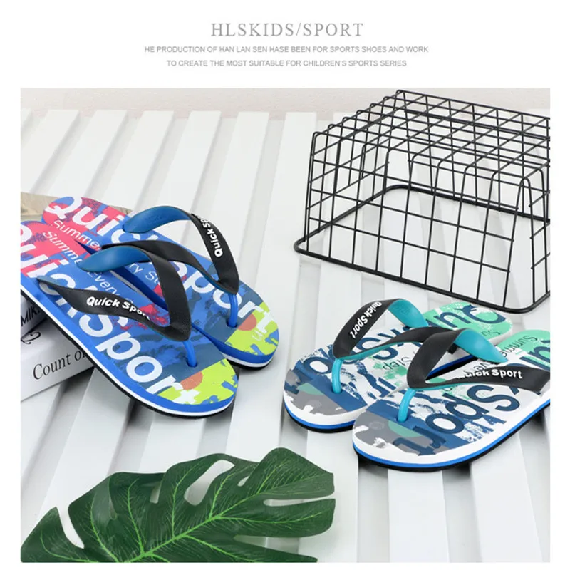 2019  Men letters Beach Shoes Flip Flops Flat Slides Flip Flops Slippers Home Sandals terlik Mans footwear 40JA2921