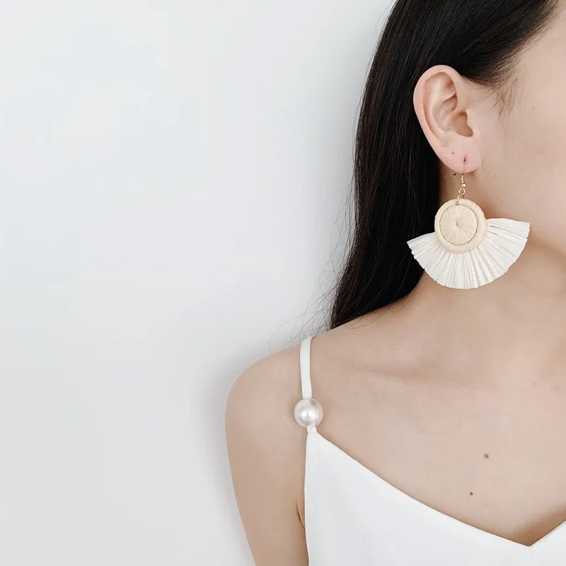 11011792676_514384658