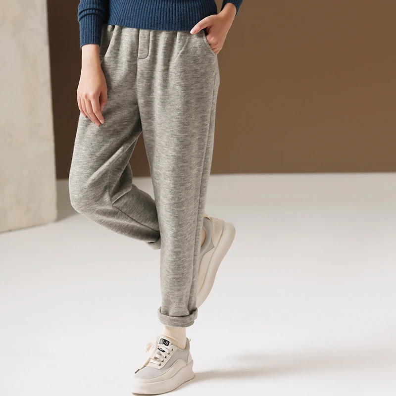 

K8650 Art and art large size grey elastic waist thickened thermal straight tube casual pants