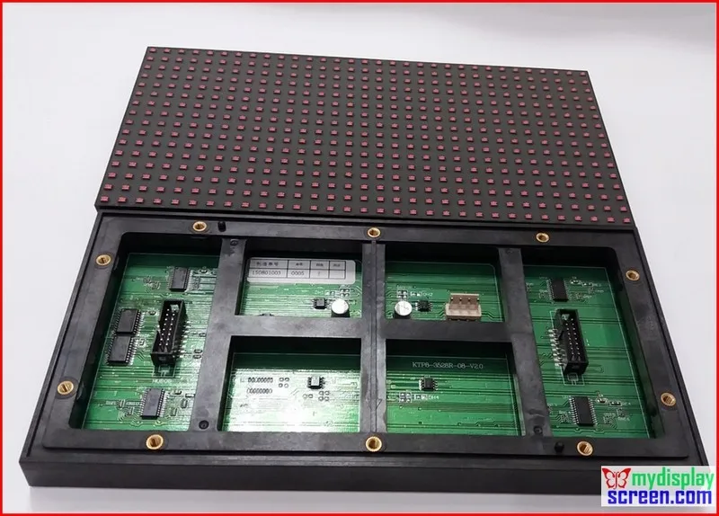 p8-smd-red-outdoor-2