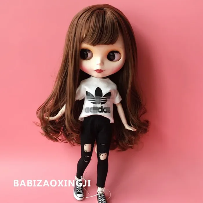 

1/6 blyth doll clothes Accessories Fashion T-shirt + jeans for blyth 30cm doll Pullip clothing accessories for barbi