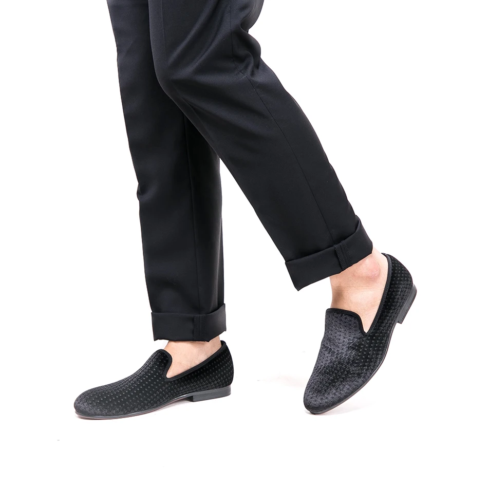 Piergitar/Мужская бархатная обувь с узором в горошек; модные тапочки в британском стиле для курения; вечерние свадебные мужские лоферы; мужская модельная обувь
