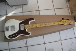 Горячий продавать F 4 строки Jazz Bass Винтаж Белый бас электрический бас Гитары 15-9