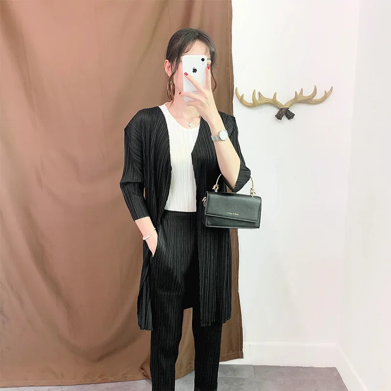 DEAT New Summer And Autumn Fashion Women Pleated Japan Styles Vintage Clothes Open Stitch Cardigan WH35701