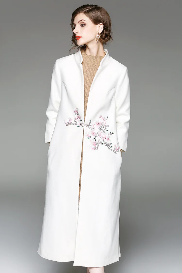 

New Winter original Chinese style Plum blossom embroidered long-sleeved warm long-section woolen jacket outerwear for women