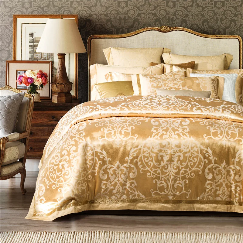 

2017 Luxury Satin Silk Jacquard Bedding Sets golden pink bedsheet Cotton Queen King size 4pcs duvet cover gift