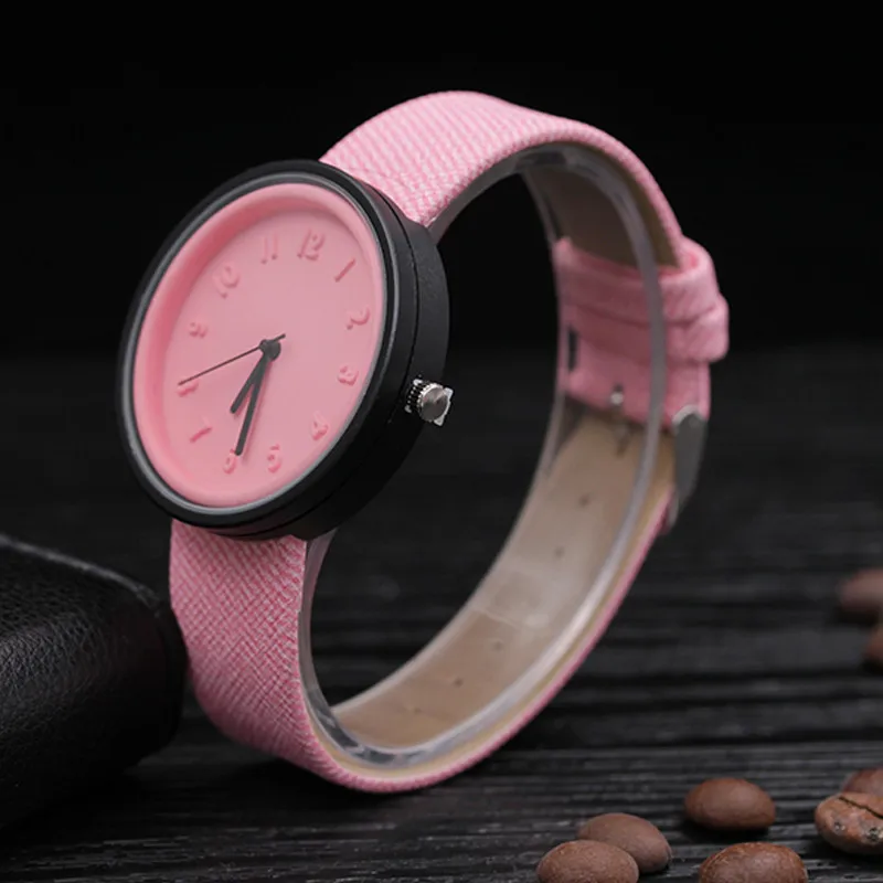 

Unisex Simple Fashion Number Watches Quartz Canvas Belt Wrist Watch