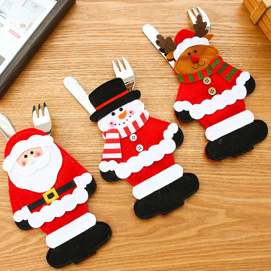 

Christmas Party Decorations Holders Lace Tree Santa Clause Snowman Elk Fork Knife Pockets Dinner Table Decor Home Decoration
