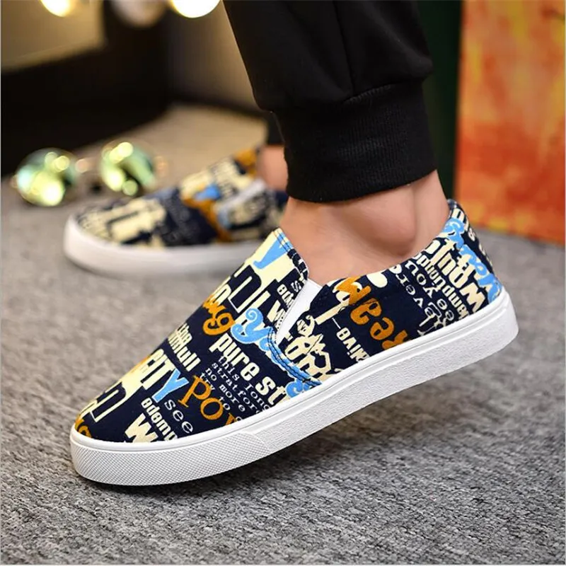 

2018 new mens Casual Shoes canvas summer shoes for men slip on comfortable male Brand fashion flat Sneaker
