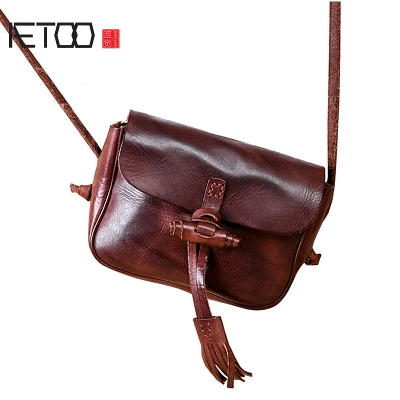 AETOO Bag female new handmade leather shoulder bag art retro first layer leather tassel bag female Messenger bag AETOO Bag female new handmade leather shoulder bag art retro first layer leather tassel bag female Messenger bag