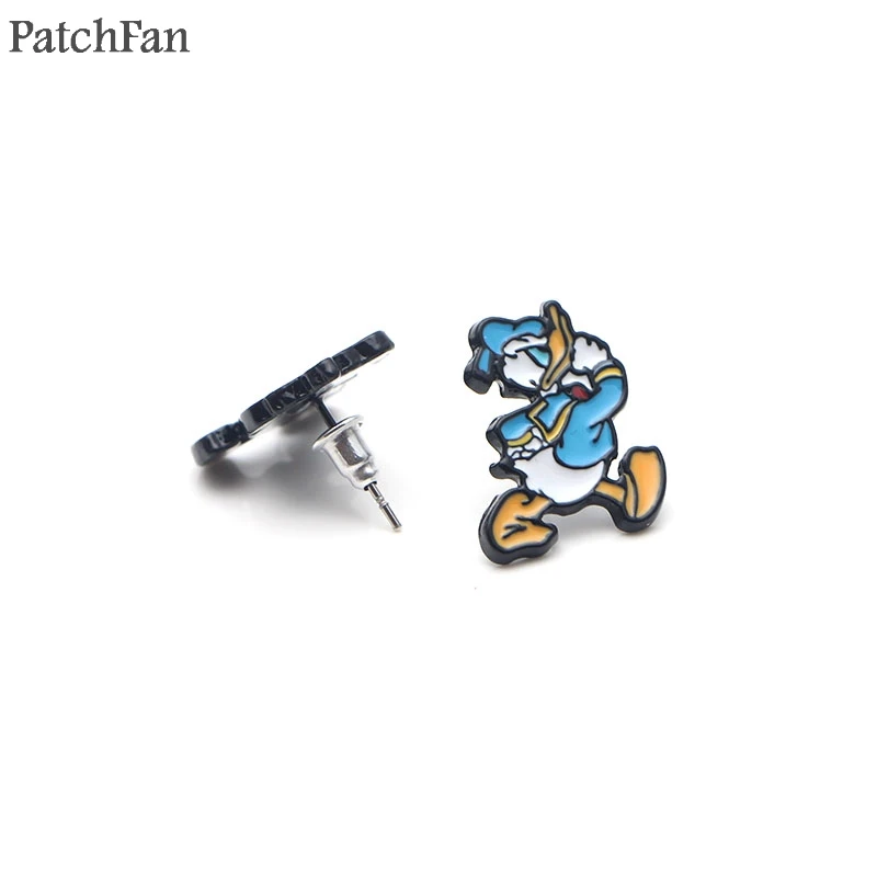 

Patchfan cartoon Duck fashion cute earrings enamel Charm Cute creative para party favor women Souvenir present jewelry A1151