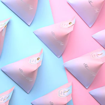 

50Pcs/Lot Ins wind Creative Gradual Pink Colorful Candy Box Trilateral paper box wedding favor box and Gifts Party Decor Suppl
