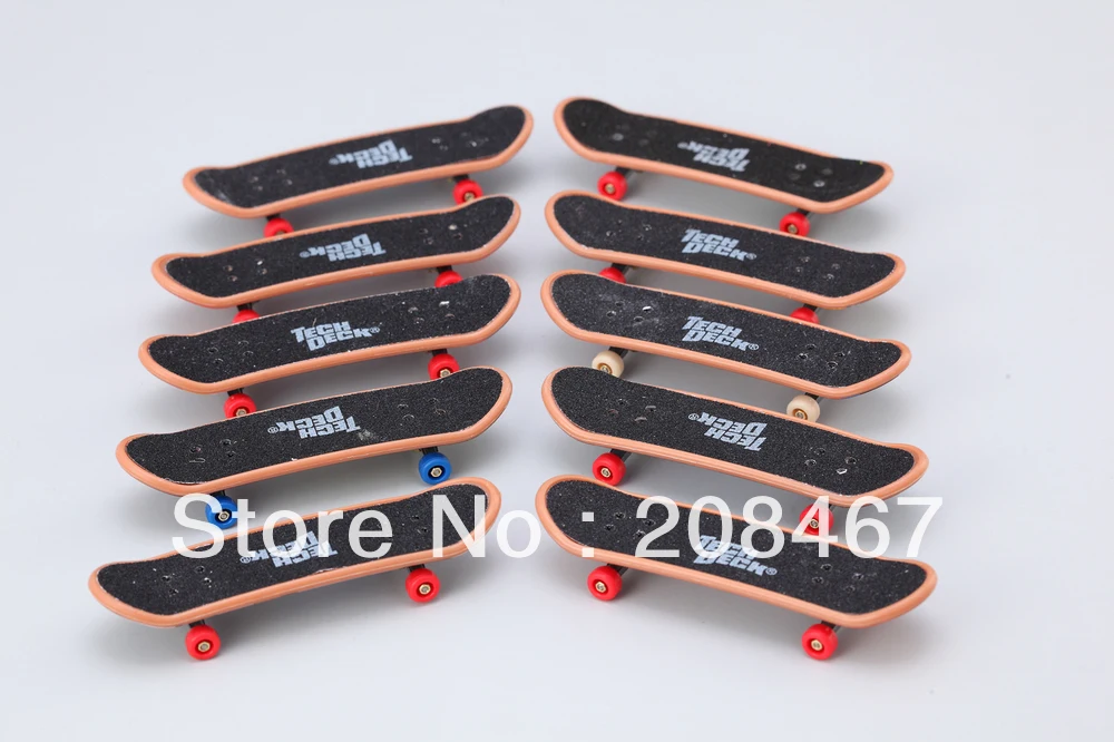 small toy skateboard