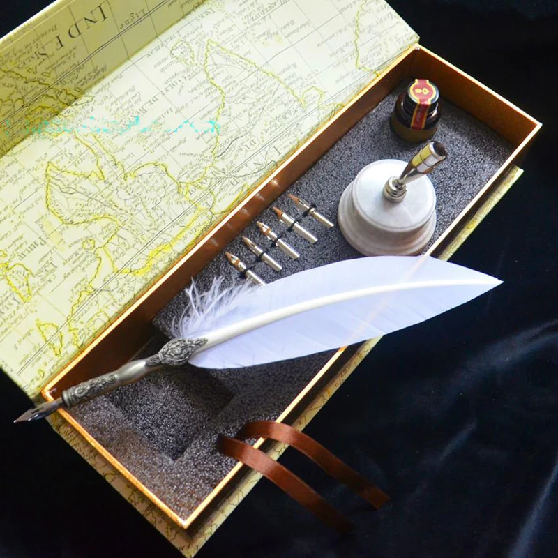 

High Quality Retro Carving White Quill Feather Pen Set with Pen Holder 5 Nibs 1 Ink Signature Calligraphy Wedding Gift Dip Pen
