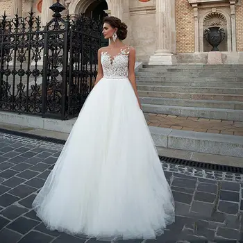 

2019 Lace Wedding Hollow Out Sexy Celebrity Floral Backless Fashion Women O Neck Sleeveless Beach Style Party Dresses Wholesale