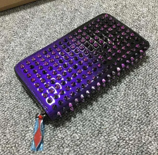 Hot sell Men Women Wallet Brand Famous Genuine Leather rivet Long Wallet Clutch Unisex Money Purse ID Card Holder monedero mujer Hot sell Men Women Wallet Brand Famous Genuine Leather rivet Long Wallet Clutch Unisex Money Purse ID Card Holder monedero mujer
