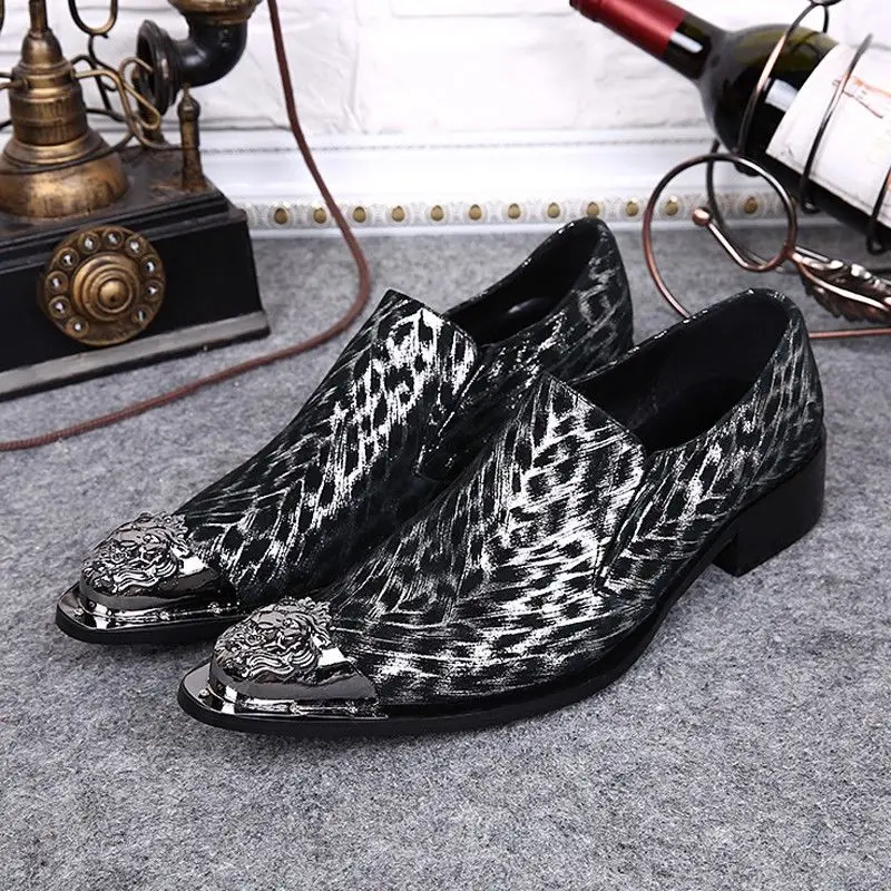 

Plus Size 2016 New Arrival Formal Brand Genuine Leather Flats Metal Pointed Toe Slip on Leopard Rock Punk Shoes For Men FPT455