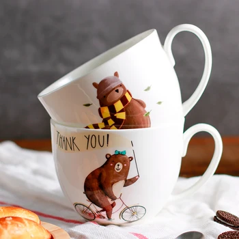

600ml Creative Cartoon Bone Porcelain Mug Cute Brown Bear Large mug Ice Cream mug High Capacity Water Milk mug Free shipping